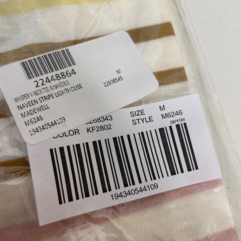 Madewell Whisper Stripe V-neck Tee - Picture 4 of 13